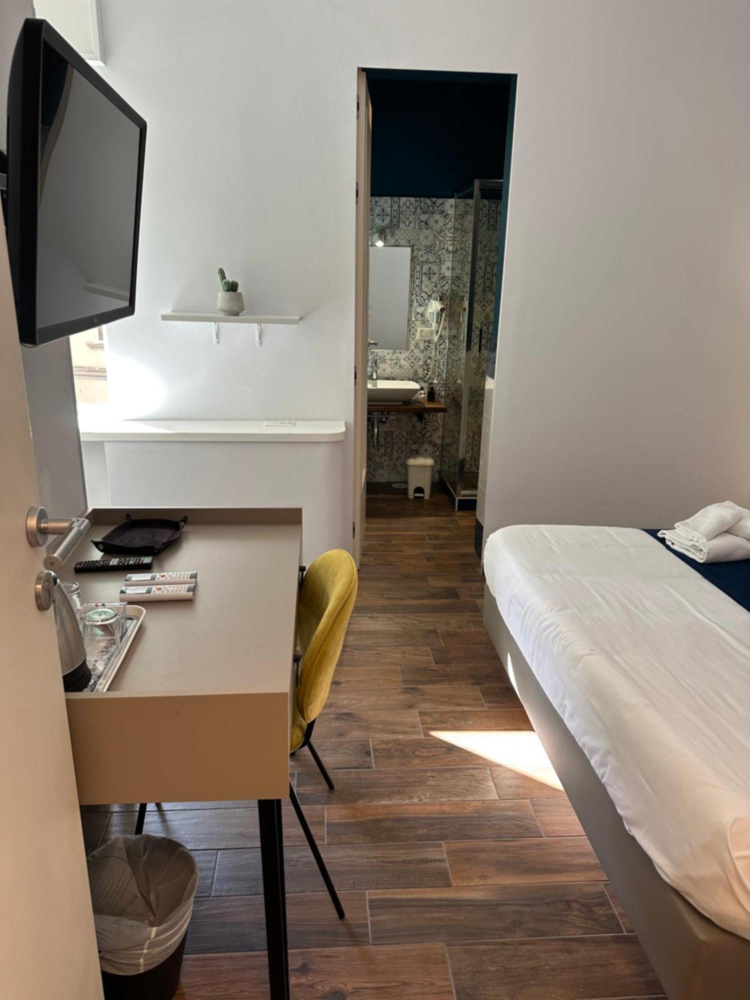 Hotiday Room Collection - Napoli Botanique Luaran gambar