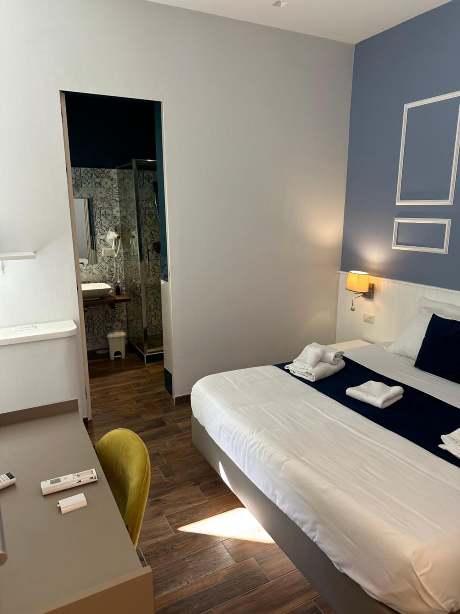 Hotiday Room Collection - Napoli Botanique Luaran gambar